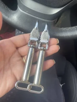 Amortisseur de rênes