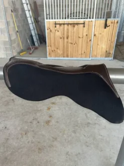 Amortisseur forestier à cales