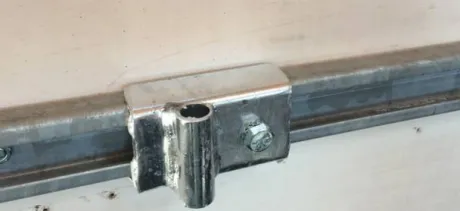 Articulation pour bat-flanc poids lourd - 30 mm