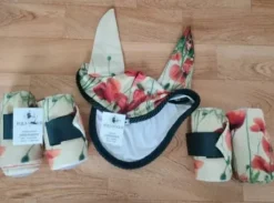 Bandes de polo + bonnet motif coquelicot