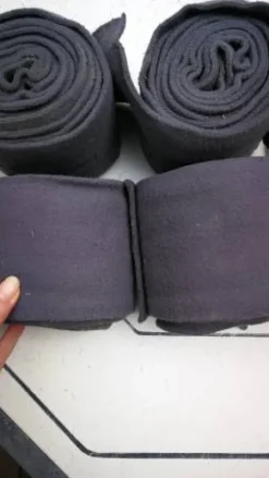 Bandes de polo grises