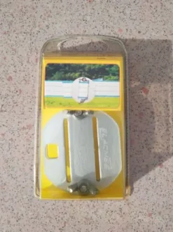 Boite passage ruban clôture électrique cheval