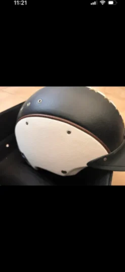 Bombe Casco noire et blanche
