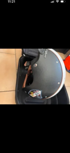 Bombe Casco noire et blanche