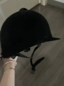 Bombe d’équitation Belstar Taille 56