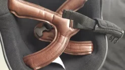 Bombe LAS Cross taille 55 + Housse + Casaque noire