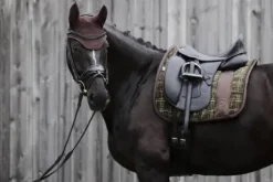 Bonnet Dynair Mesh Sport PLATINUM 2024 - Eskadron