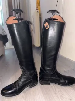 Botte equithème pied fin taille 36 et taille du mollet XS