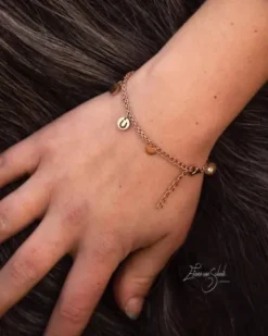 Bracelet avec breloques personnalisées - Ponytail & Co