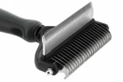 Brosse et peigne à mue 2 en 1 - Hippotonic