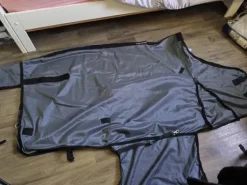 Couverture anti insectes fouganza