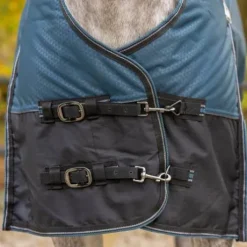 Couverture imperméable 150g high neck 1200D - QHP