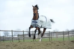 Couverture Power Turnout medium Bucas