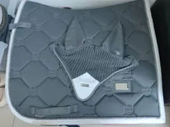 Ensemble tapis + bonnet Equestrian Stockholm