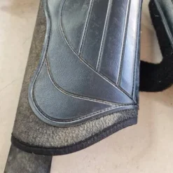 Guetres posterieures marque Woof Wear