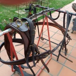 harnais attelage cuir petit  cheval