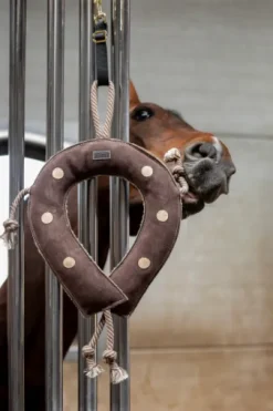 Jouet d'écurie fer à cheval - hfi - 32 cm x 35 cm x 5 cm