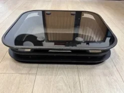 Lanterneau en verre 500x400 - Aluminium