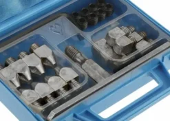 Mini-mallette de crampons W3/8 - Michel Vaillant