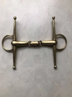 Mors aiguille cheval double brisure cyprium 125cm