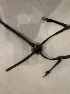 Mors alain ventre 130 canons en résine etolives cyprium