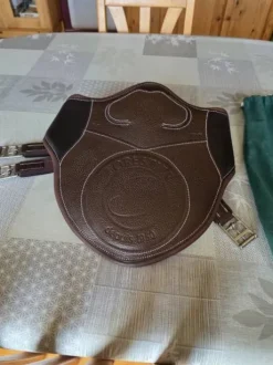 Nouvelle sangle bavette Forestier