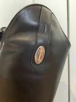 Paire de bottes noires DeNiro