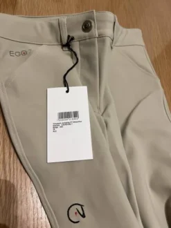 Pantalon EGO7 de tailles différentes 36 / 46 / 48