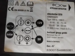 Poste de clôture électrique