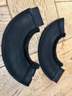 SUPERBES CLOCHES IMITATION CROCO NOIR