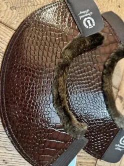 SUPERBES CLOCHES MARRON IMMITATION CROCO