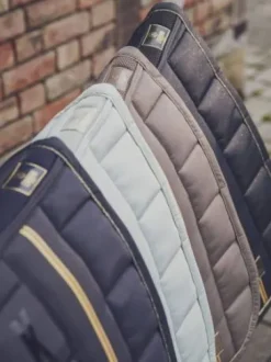 Tapis Big Square Glitter Héritage 2022 - Eskadron