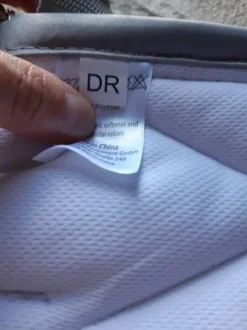 Tapis de dressage gris