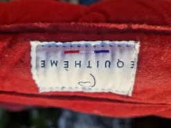 Tapis de selle Equithème rouge