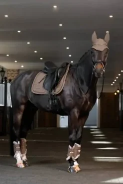 Tapis de selle Sparkle Jewel DRESSAGE PLATINUM 2025 - Eskadron