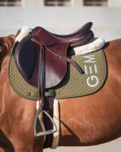 Tapis de selle Ten GEM en CSO ou Dressage