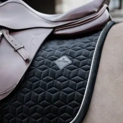 Tapis de selle Velvet Basic NOIR - Kentucky