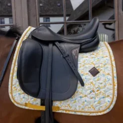 Tapis de Selle Velvet printing fleuri DRESSAGE - Kentucky