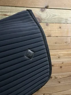 Tapis Kentucky noir Pearls