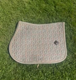 Tapis Kentucky pied-de-poule – Édition chic