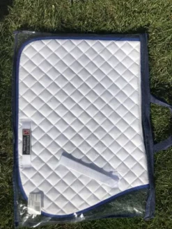 Tapis KINGSLAND blanc NEUF