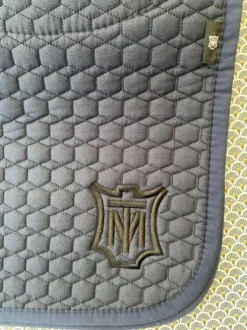 Tapis Mattes CSO neuf taille L en mouton