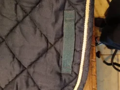 Tapis poney Dyon très bon état bleu marine