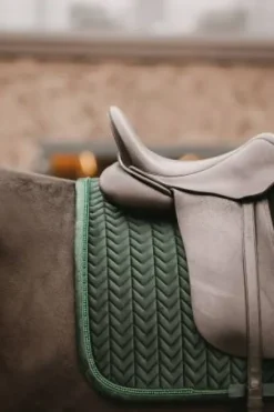 Tapis Velvet Pearl Vert Sapin DRESSAGE - KENTUCKY