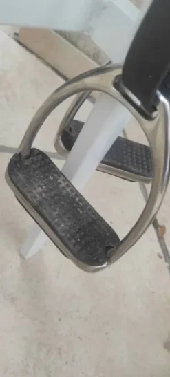 Étriers+étrivières