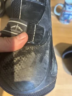 Vends guêtres et protège boulet Veredus Carbo gel